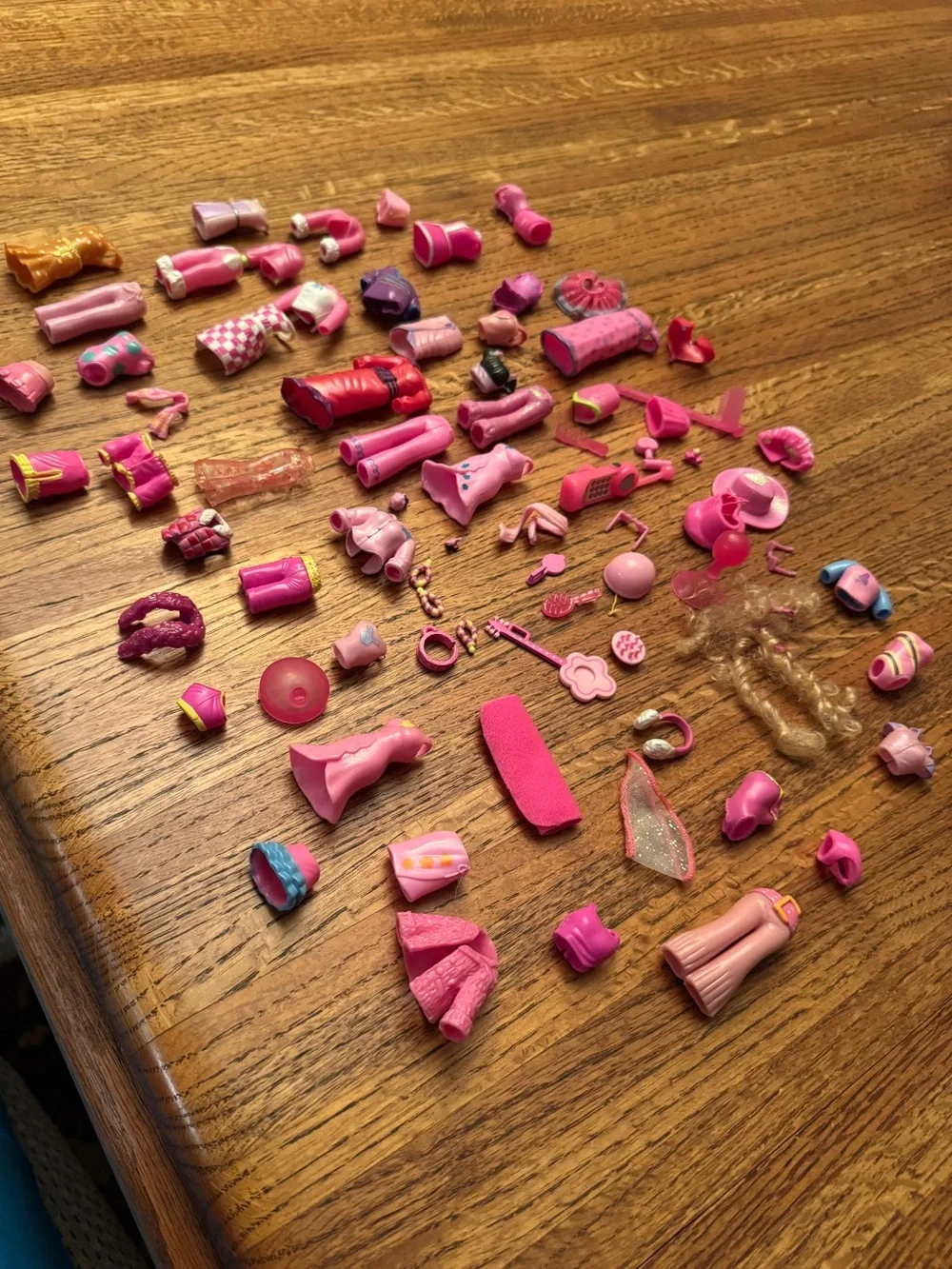 Vintage 2000s Polly Pocket Rubber Clothing & Accessories Lot – Y2K Fashion Minis
